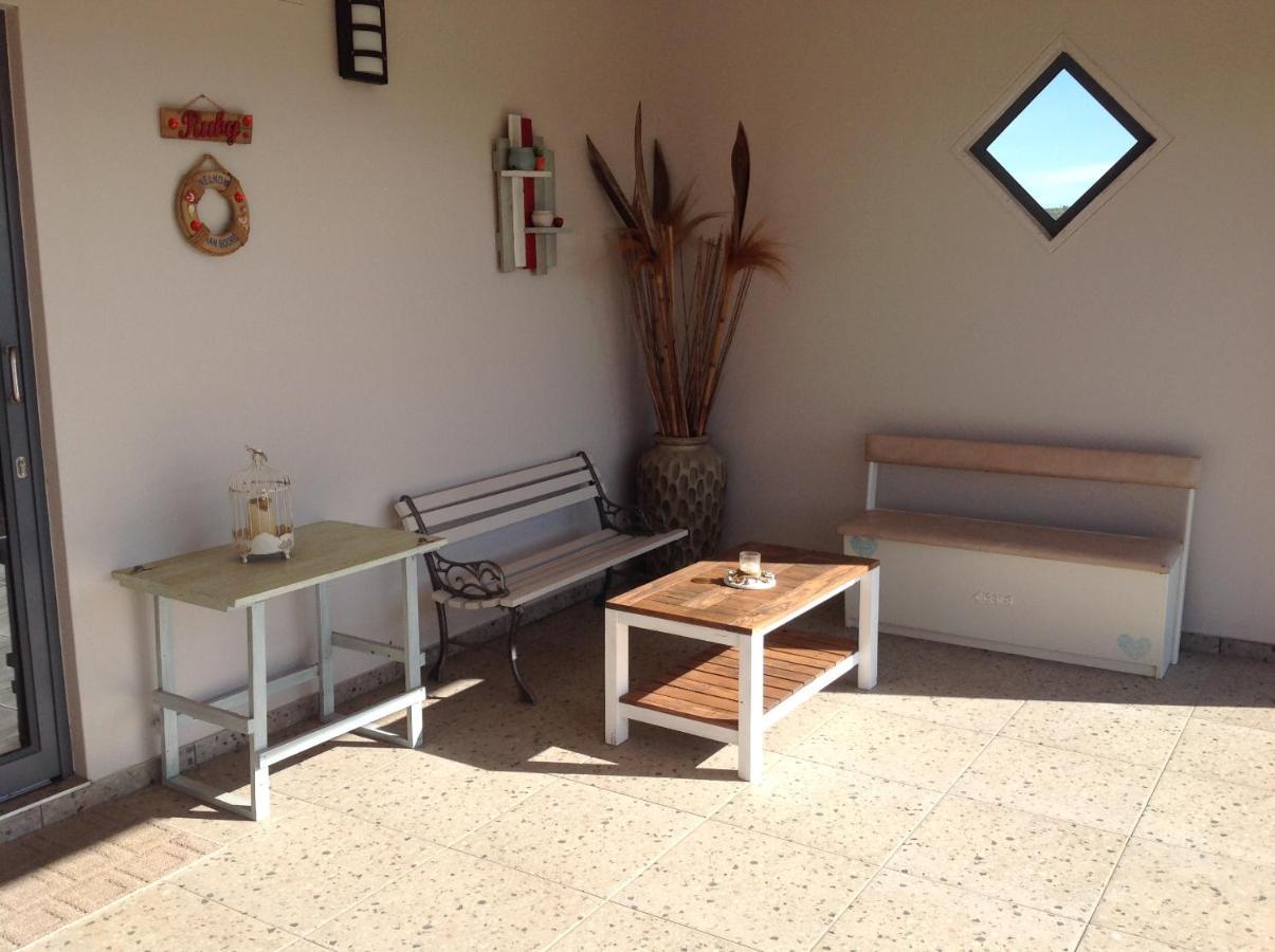 Camelot Cottages Langebaan Exteriör bild