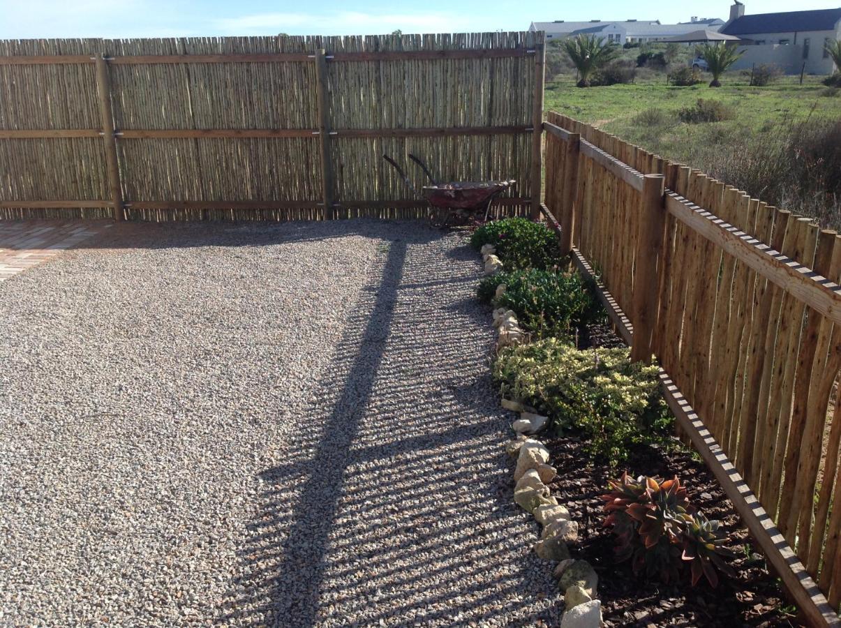 Camelot Cottages Langebaan Exteriör bild