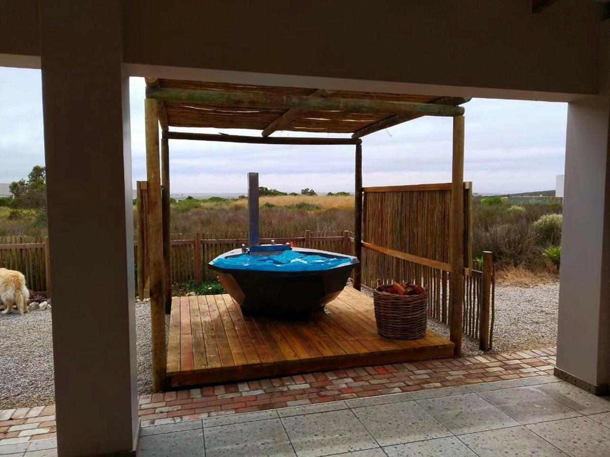 Camelot Cottages Langebaan Exteriör bild