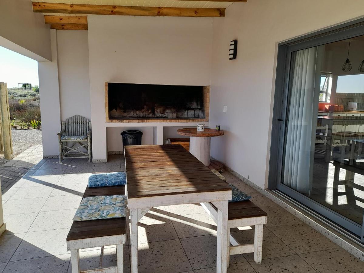 Camelot Cottages Langebaan Exteriör bild